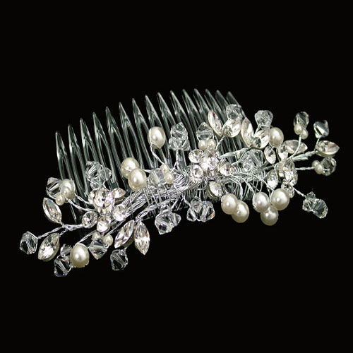 ellie K Livi pearl and crystal bridal comb