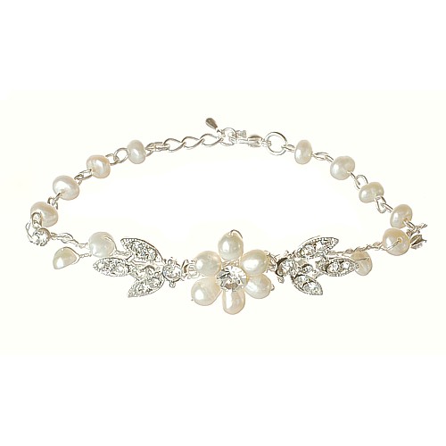 Paris Freshwater Pearl Bracelet by Starlet Jewellery