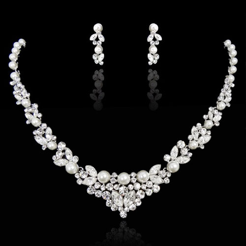 Crystal and Pearl Jewellery Set - Alexa