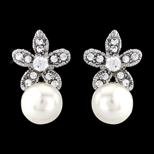 Pearl Elegance Wedding Earrings