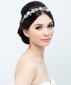 floral-wedding-headband-alaska