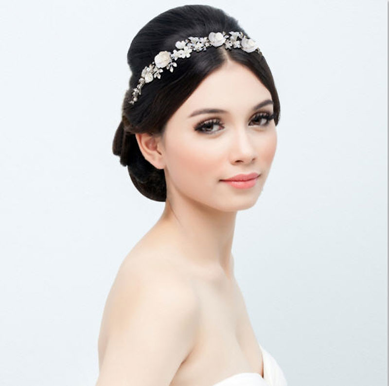 floral-wedding-headband-alaska